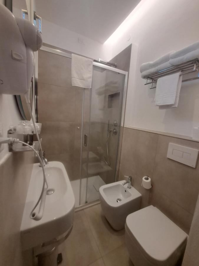 Hotel Trieste เซนีกัลเลีย ภายนอก รูปภาพ