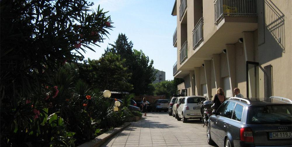 Hotel Trieste เซนีกัลเลีย ภายนอก รูปภาพ